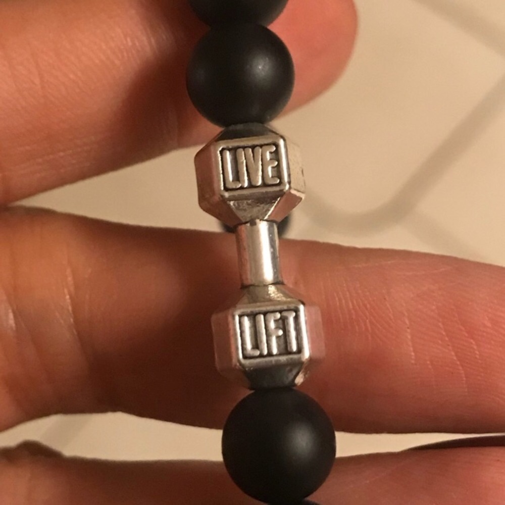 π΄ Men or women matte onyx & barbell bracelet - Picture 6 of 8
